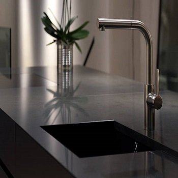 stainless_steel_kitchen 9-3003400-28039.jpg
